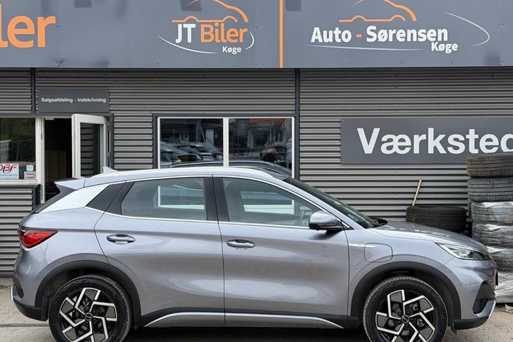 Grå BYD Atto 3 fra 2023