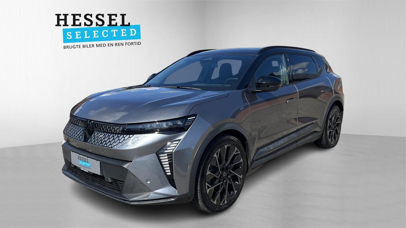 Grå Renault Scenic E-Tech fra 2024