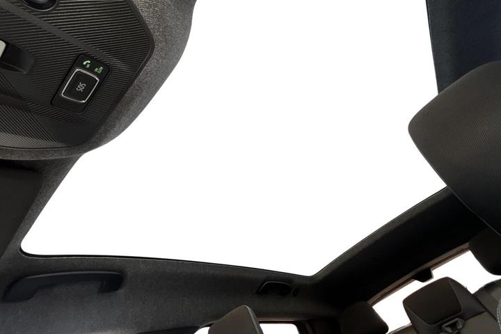 Grå Renault Scenic E-Tech fra 2024