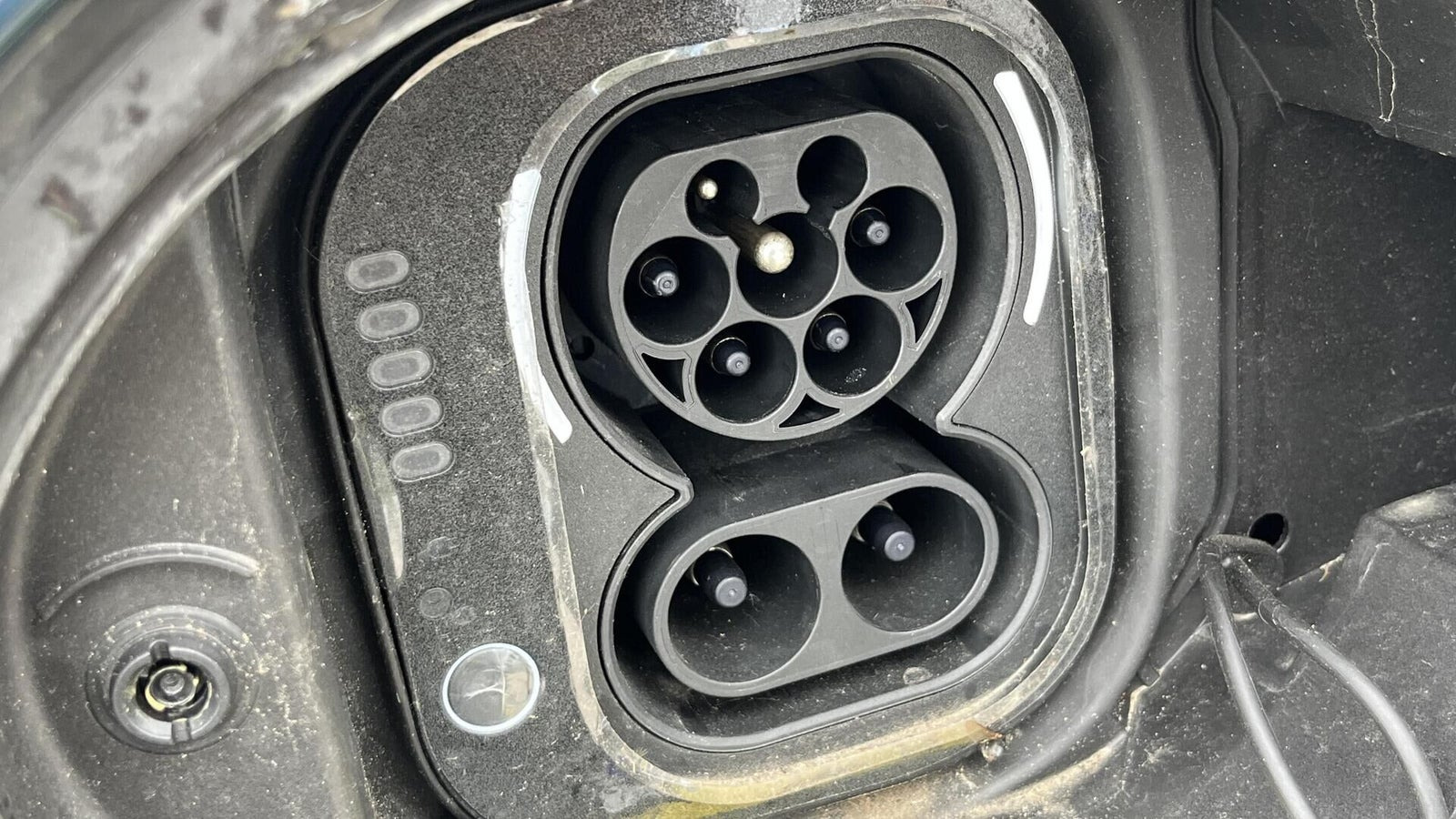 Grøn Fiat 500e fra 2023