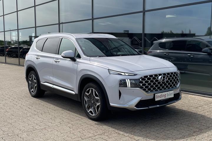 Hvid Hyundai Santa Fe fra 2021