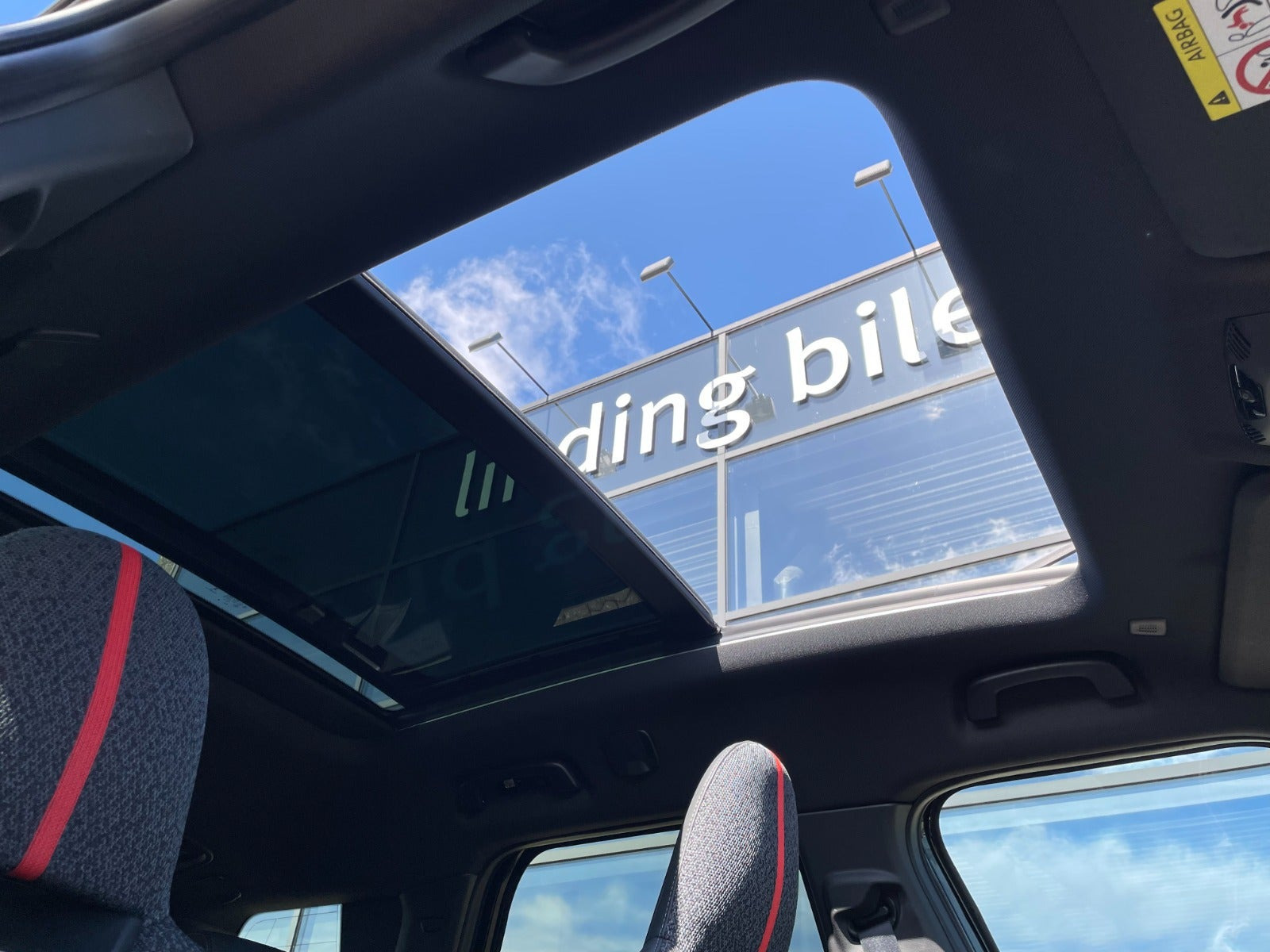 Sort Mini Countryman SE fra 2024