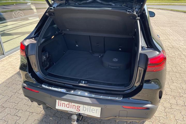 Sort Mercedes EQA250+ fra 2026