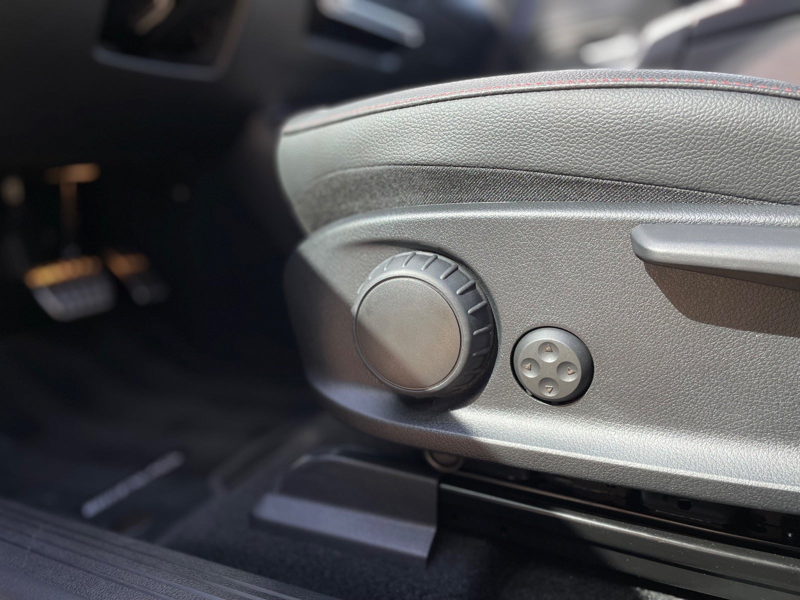 Sort Mercedes EQA250+ fra 2026