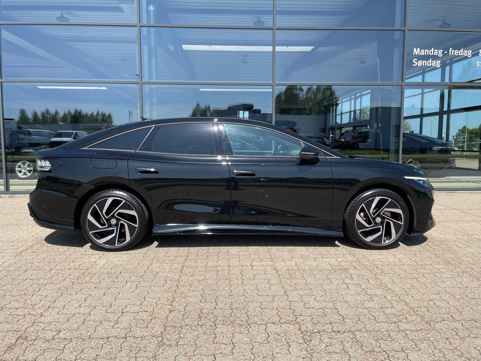 Sort VW ID.7 fra 2025
