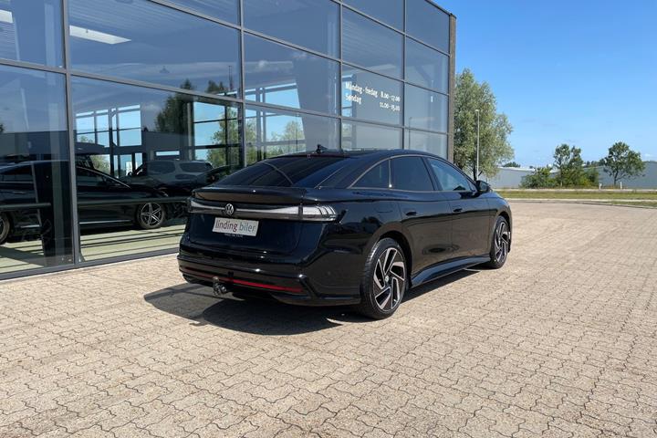 Sort VW ID.7 fra 2025
