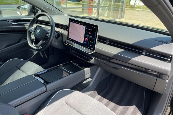 Sort VW ID.7 fra 2025