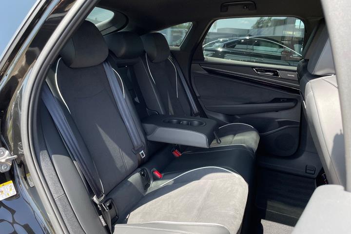 Sort VW ID.7 fra 2025