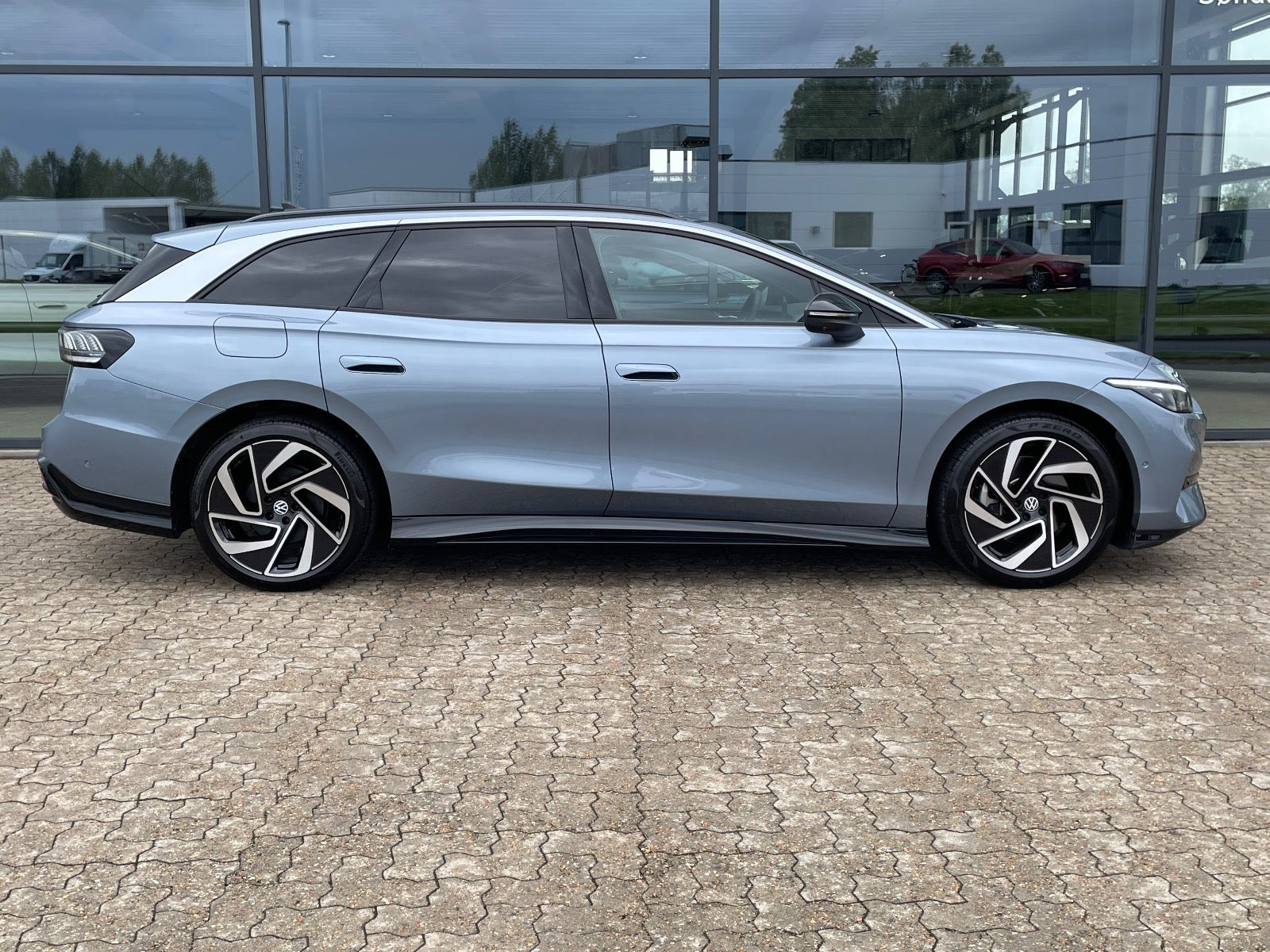 Blå VW ID.7 fra 2026