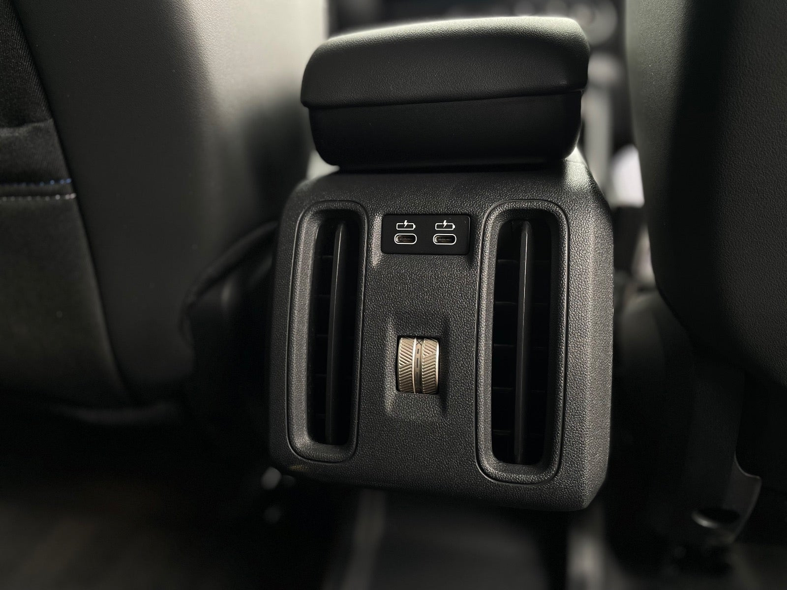 Grå Mini Countryman SE fra 2025