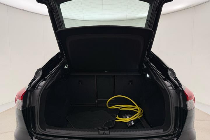 Sort Audi Q4 fra 2022