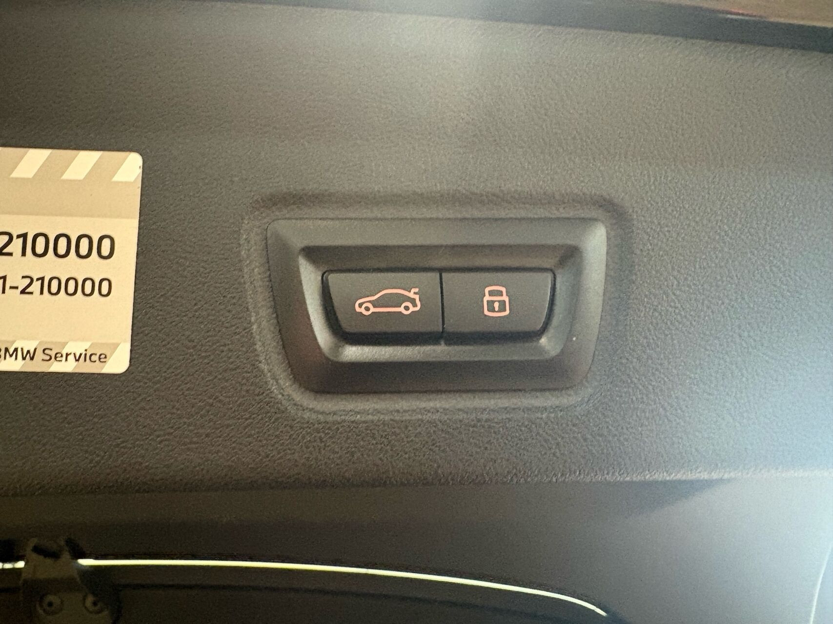 Sort BMW i4 fra 2023