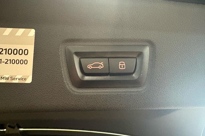 Sort BMW i4 fra 2023