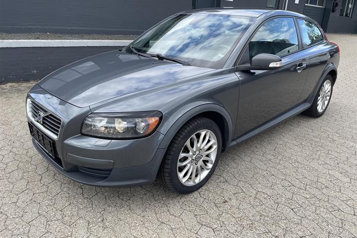 Grå Volvo C30 fra 2008