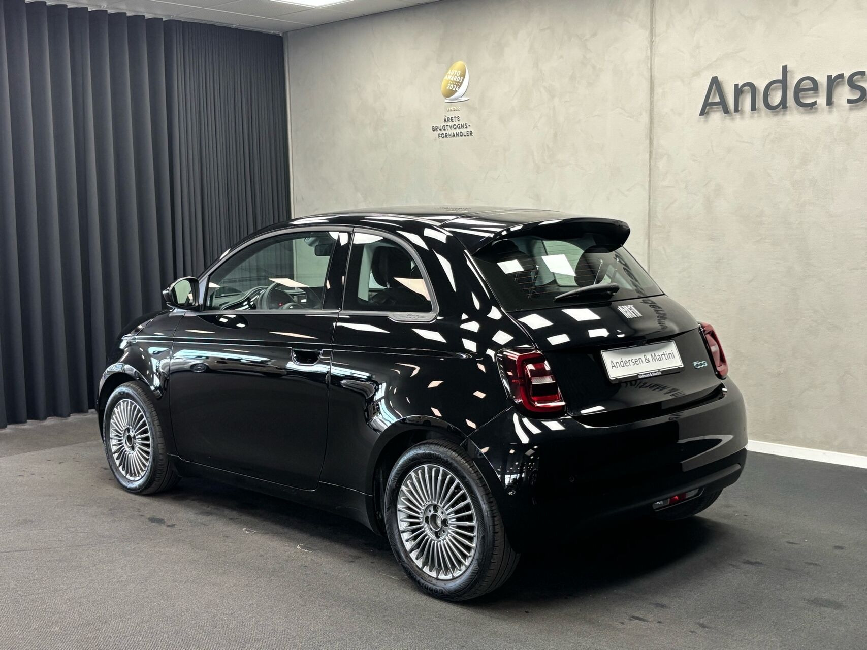 Sort Fiat 500e fra 2023