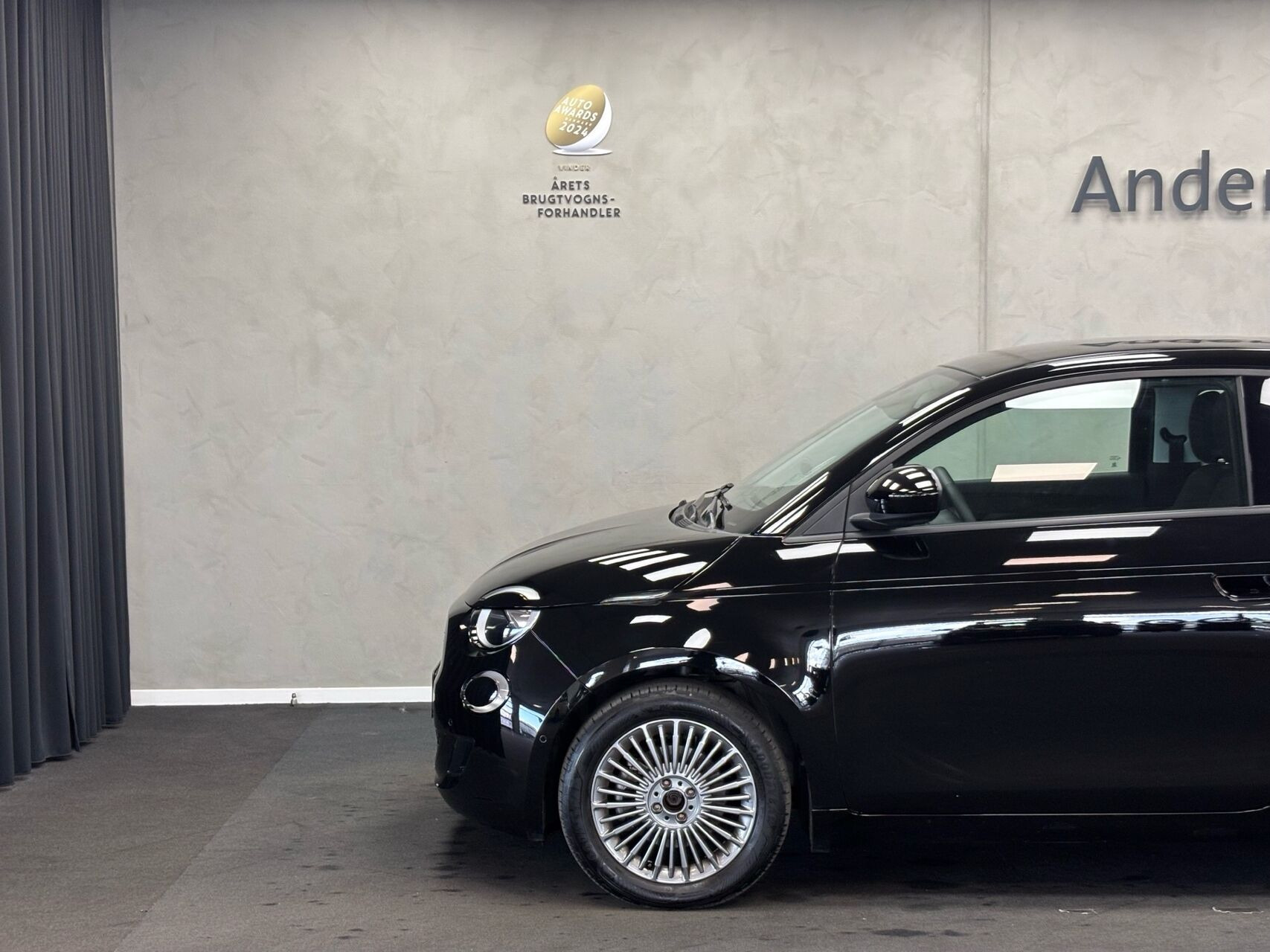 Sort Fiat 500e fra 2023