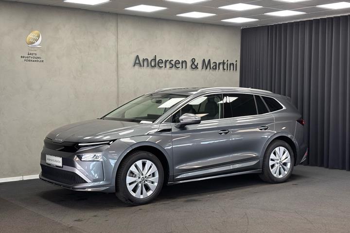 Grå Skoda Enyaq fra 2026