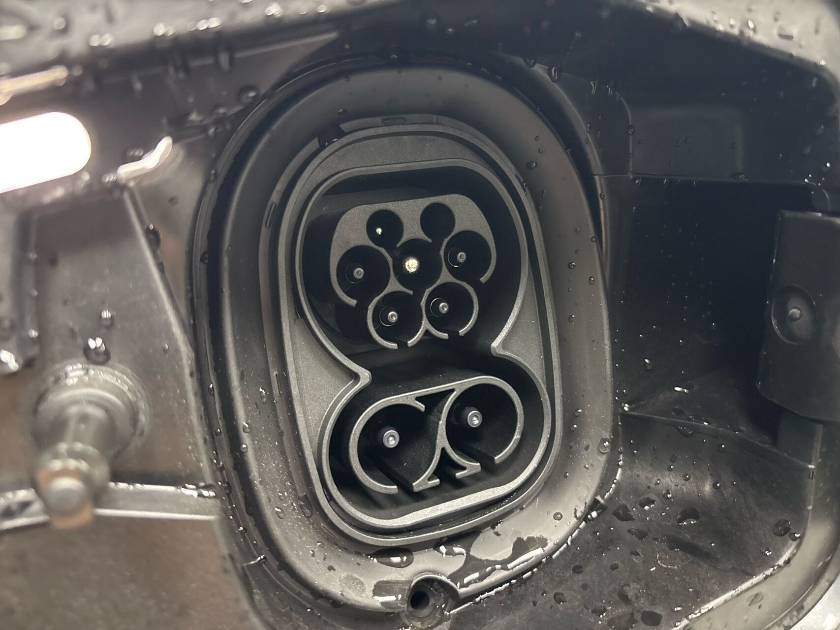 Grå Skoda Enyaq fra 2026