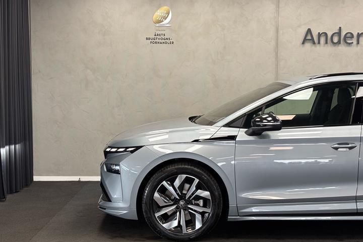 Grå Skoda Enyaq fra 2026