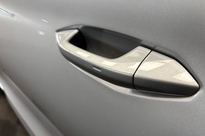 Grå Skoda Enyaq fra 2026
