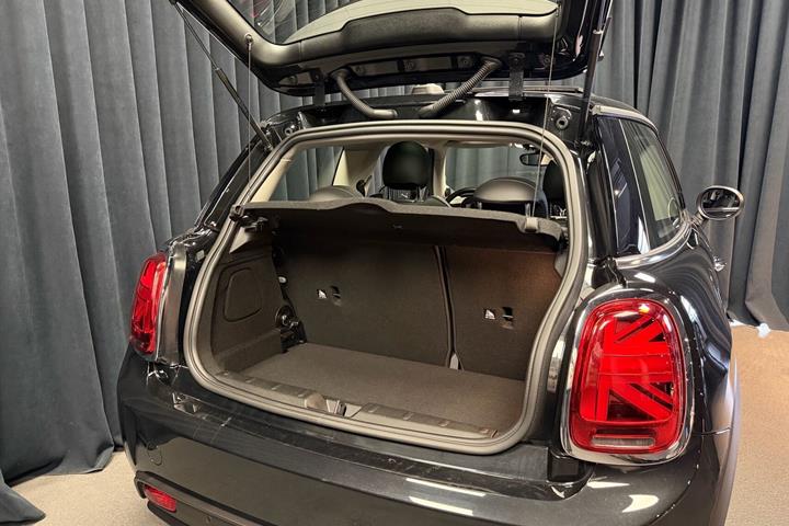 Sort Mini Cooper fra 2023