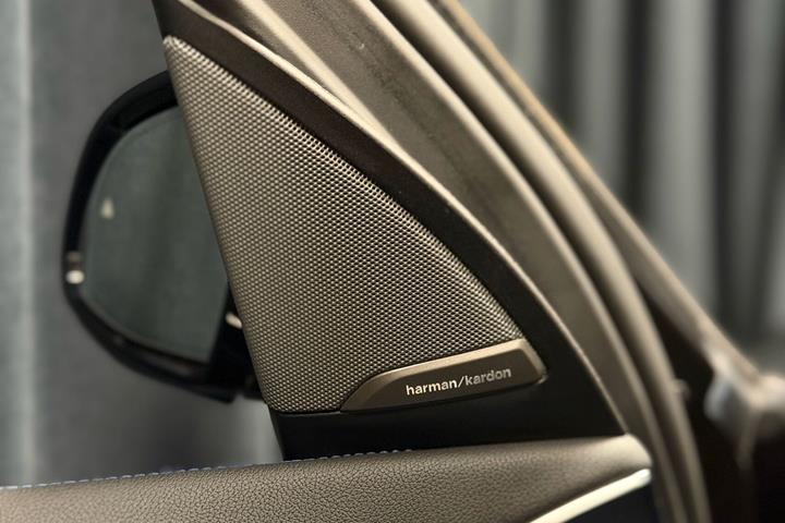Sort BMW iX3 fra 2022