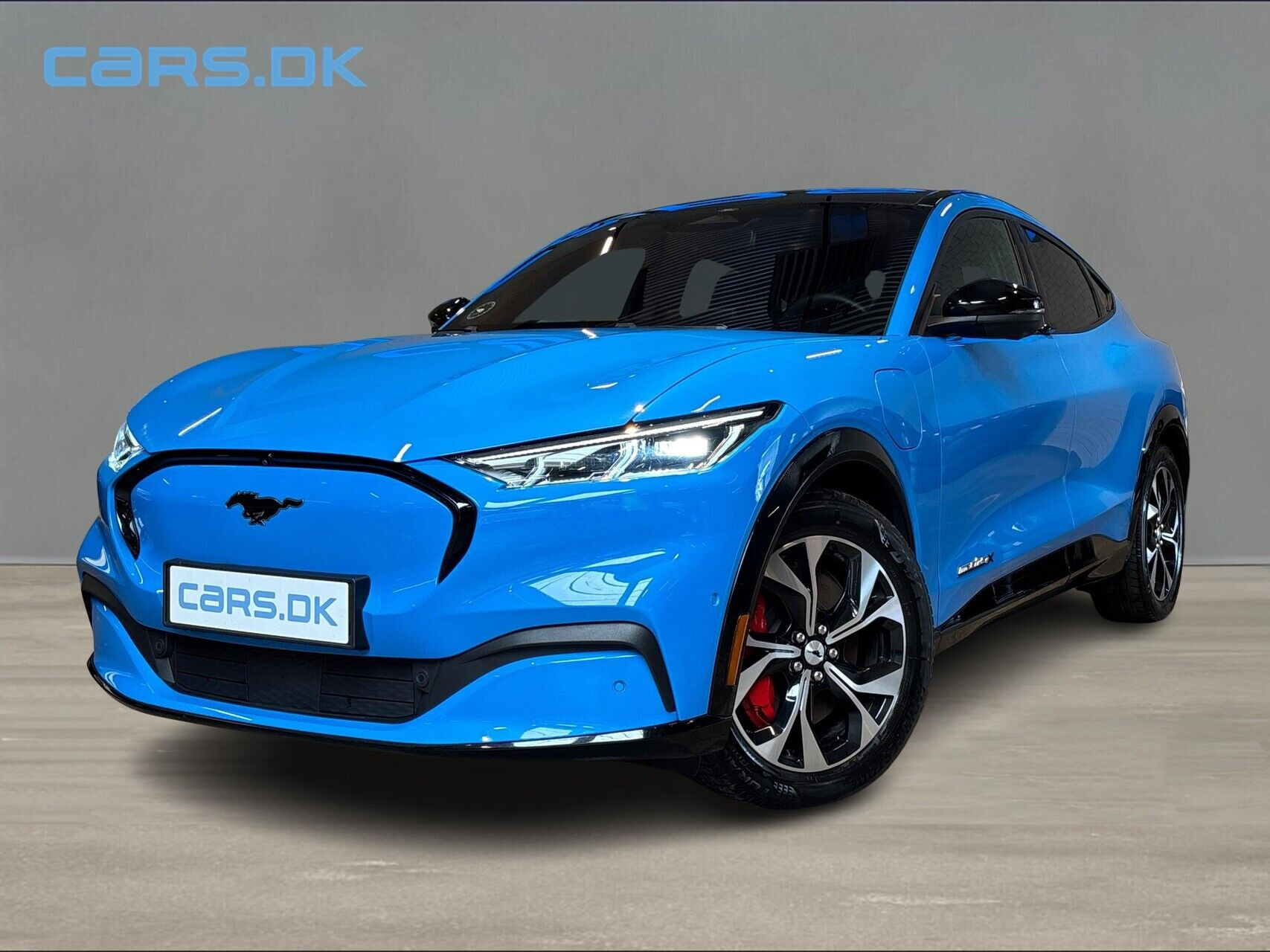 Ford Mustang Mach-E EL UR Premium AWD 351HK 5d Aut.