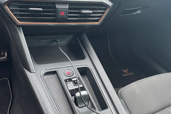 undefined Seat Leon fra 2021