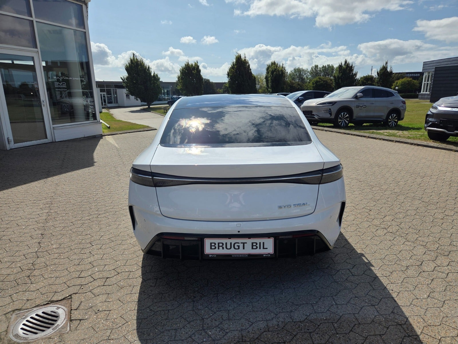 Hvid BYD Seal fra 2024