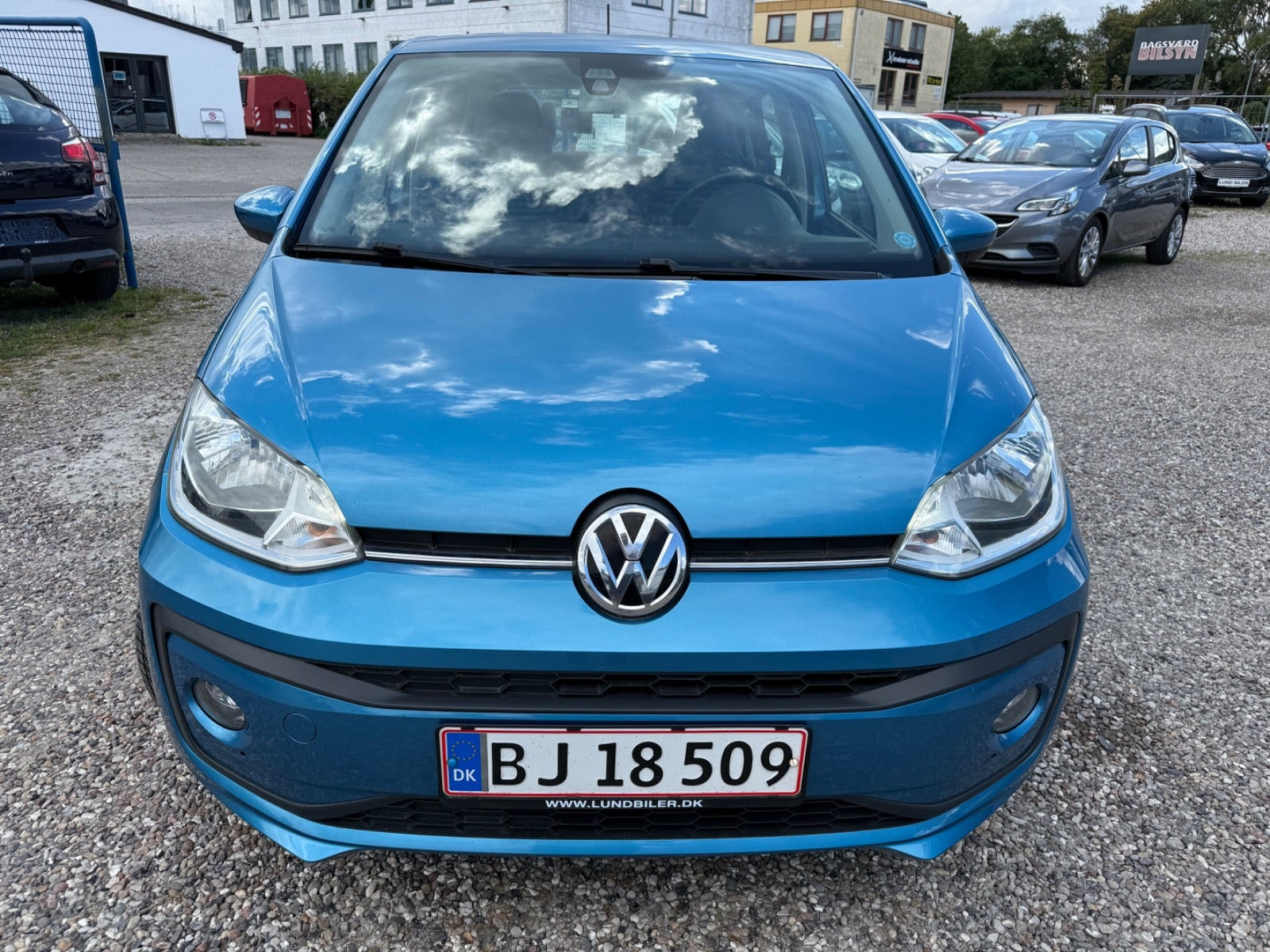 Blå VW UP! fra 2017