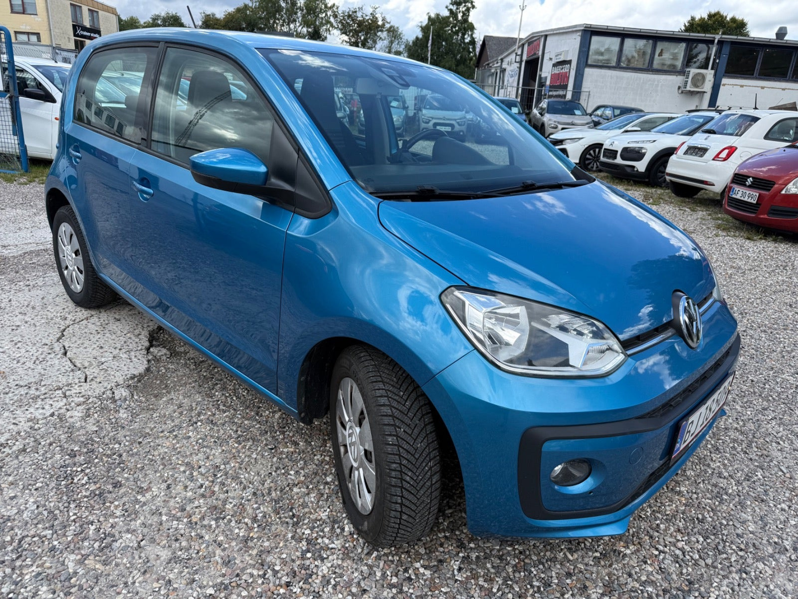 Blå VW UP! fra 2017