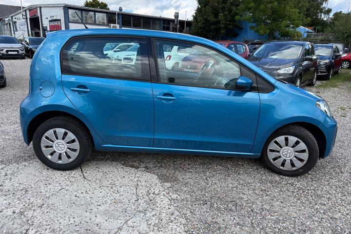 Blå VW UP! fra 2017