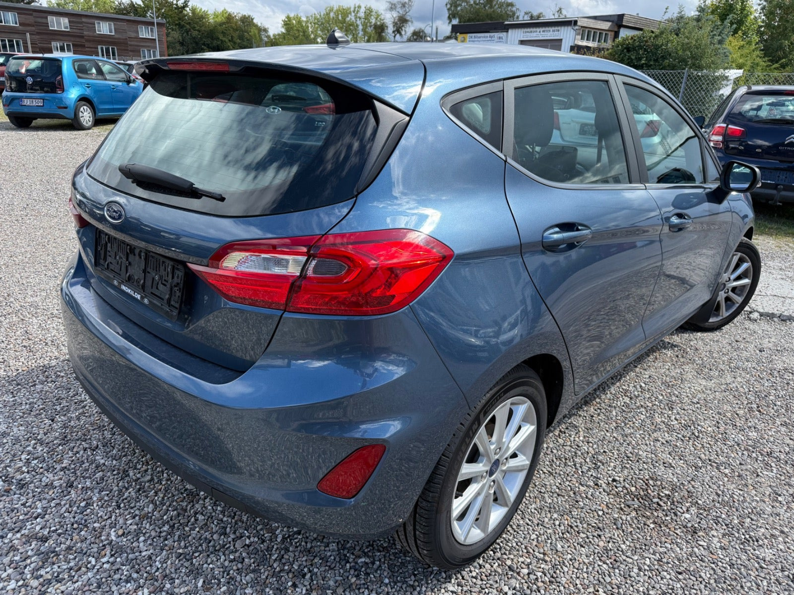 Blå Ford Fiesta fra 2019