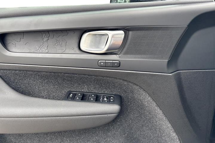 undefined Volvo EX40 fra 2024