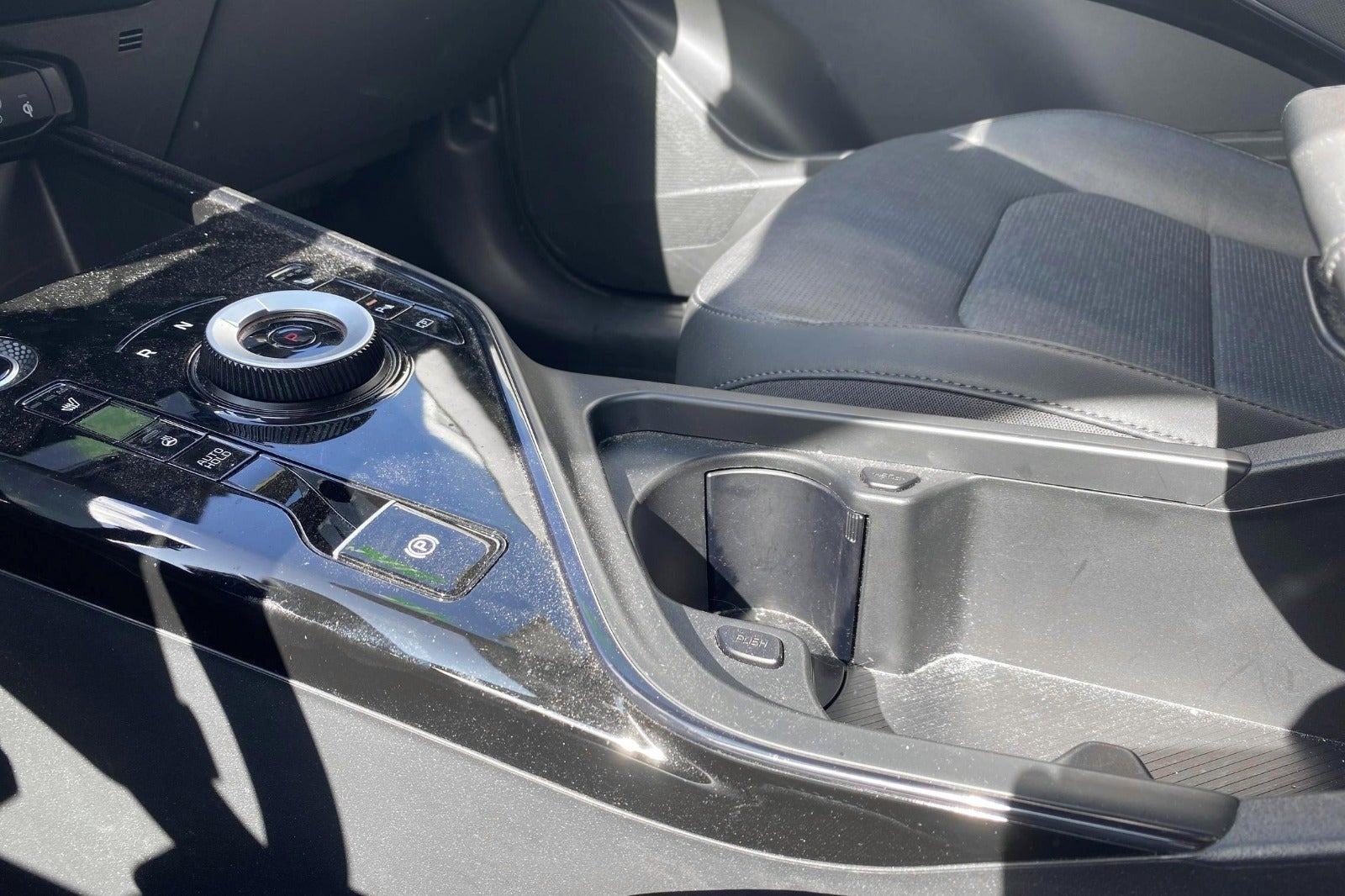 Hvid Kia Niro fra 2025