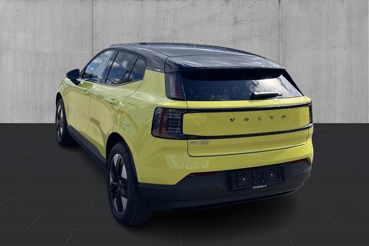 Gul Volvo EX30 fra 2024