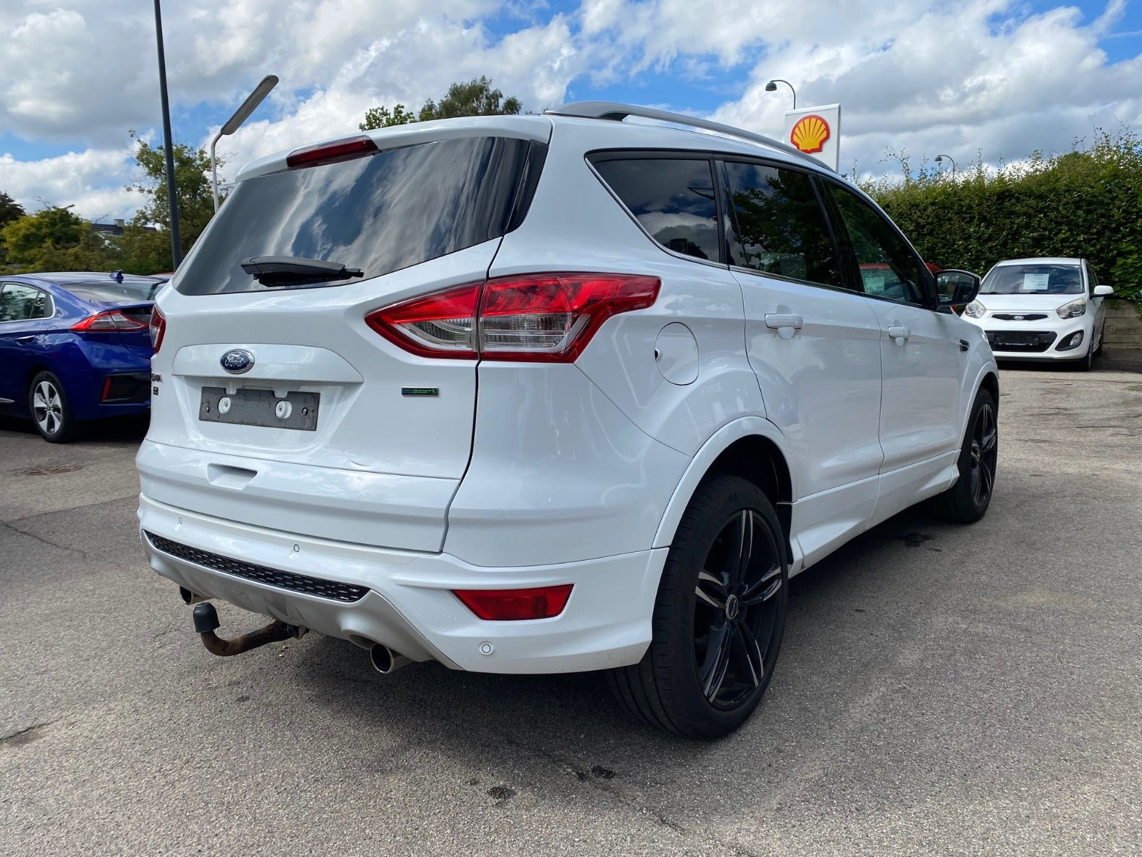 Hvid Ford Kuga fra 2013
