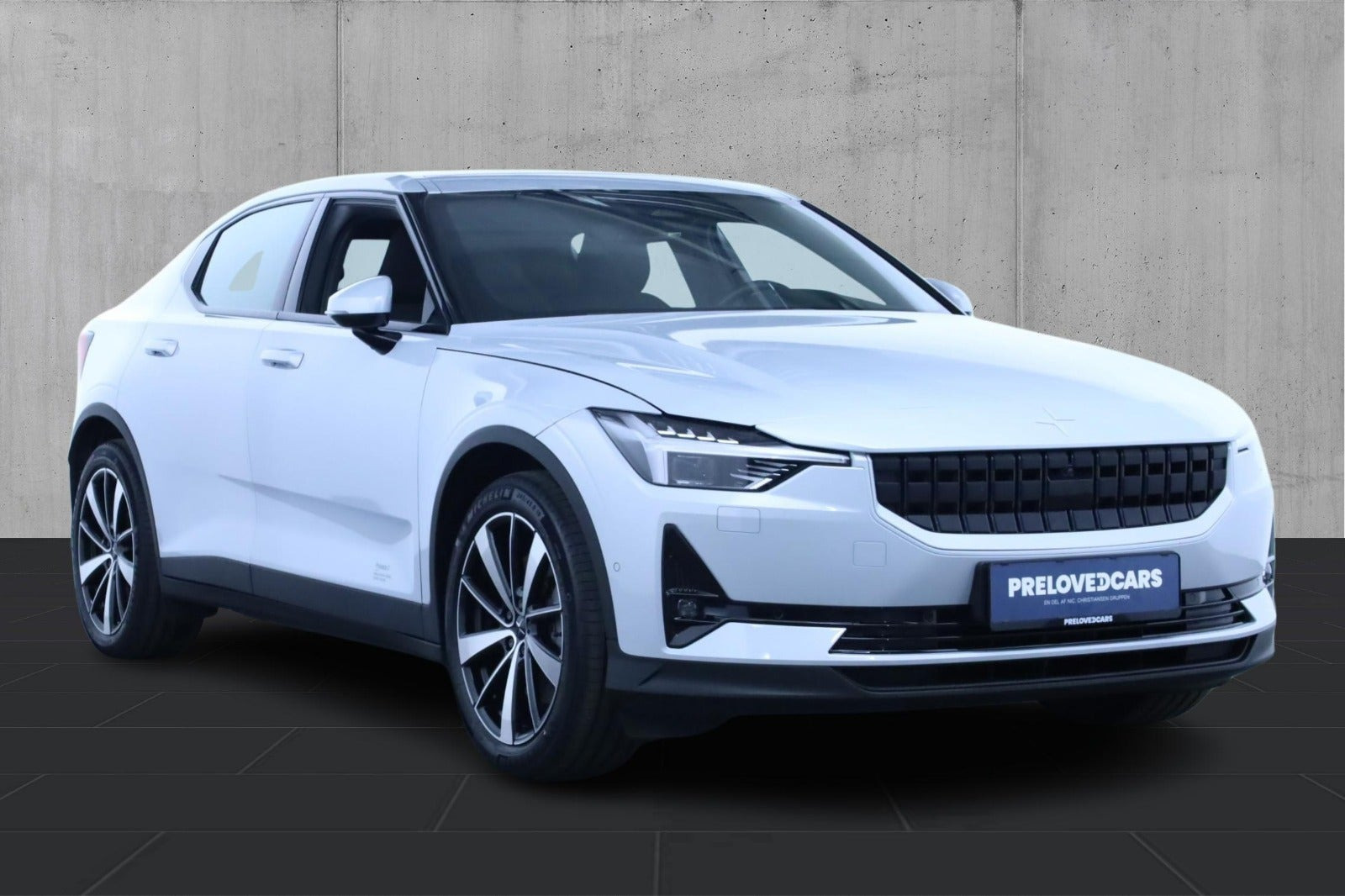 Hvid Polestar 2 fra 2021