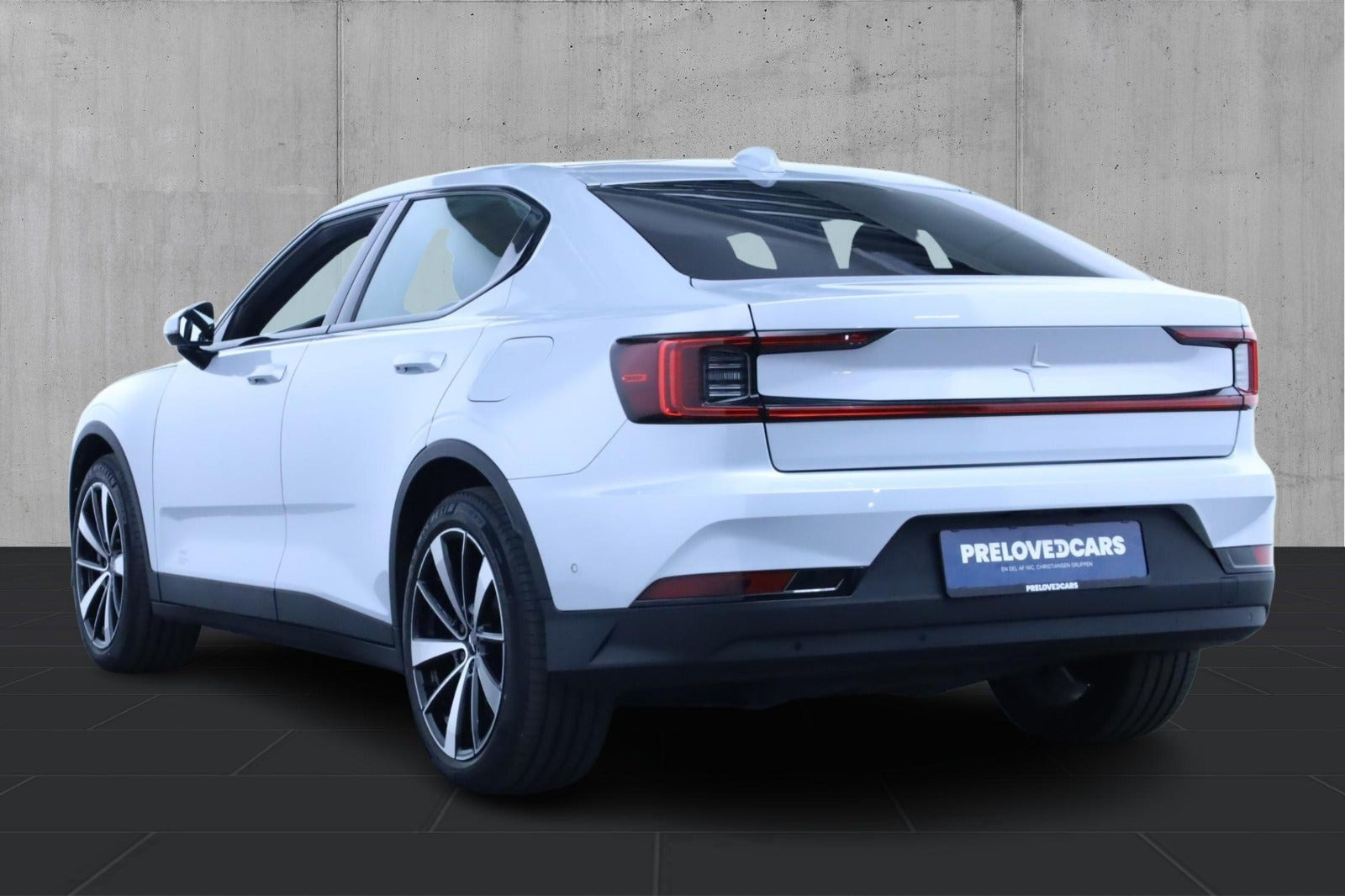 Hvid Polestar 2 fra 2021