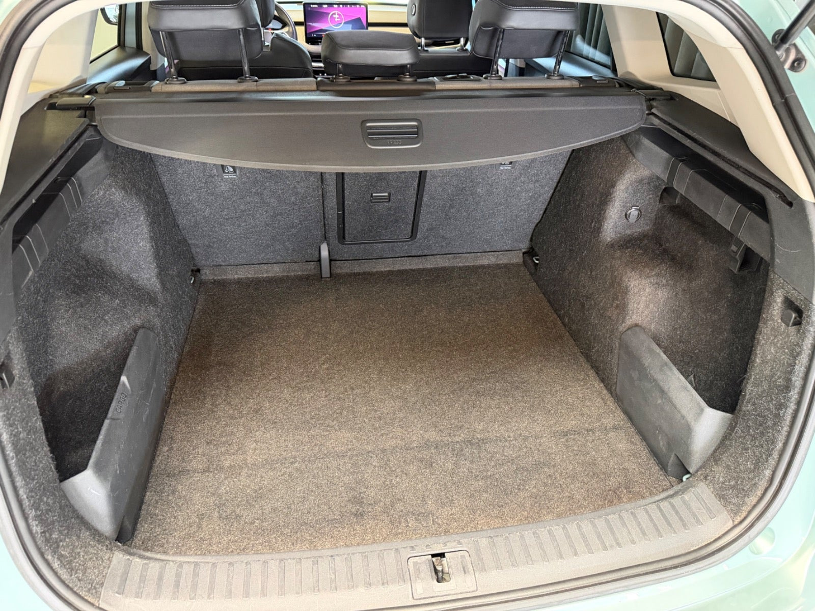 Turquoise Skoda Enyaq fra 2021