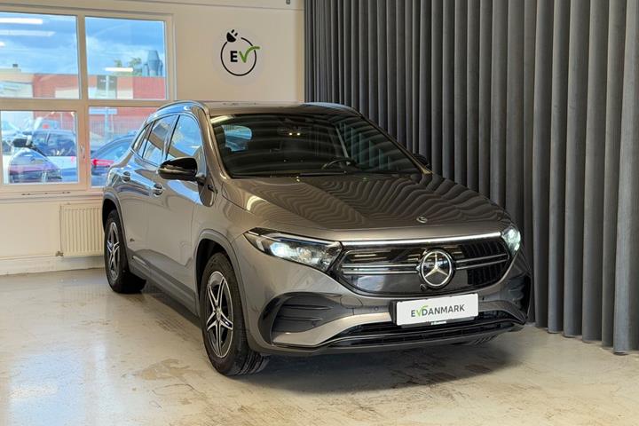 Grå Mercedes EQA250 fra 2022