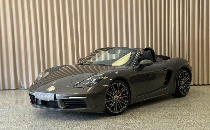 Porsche 718 Boxster 2,0 PDK
