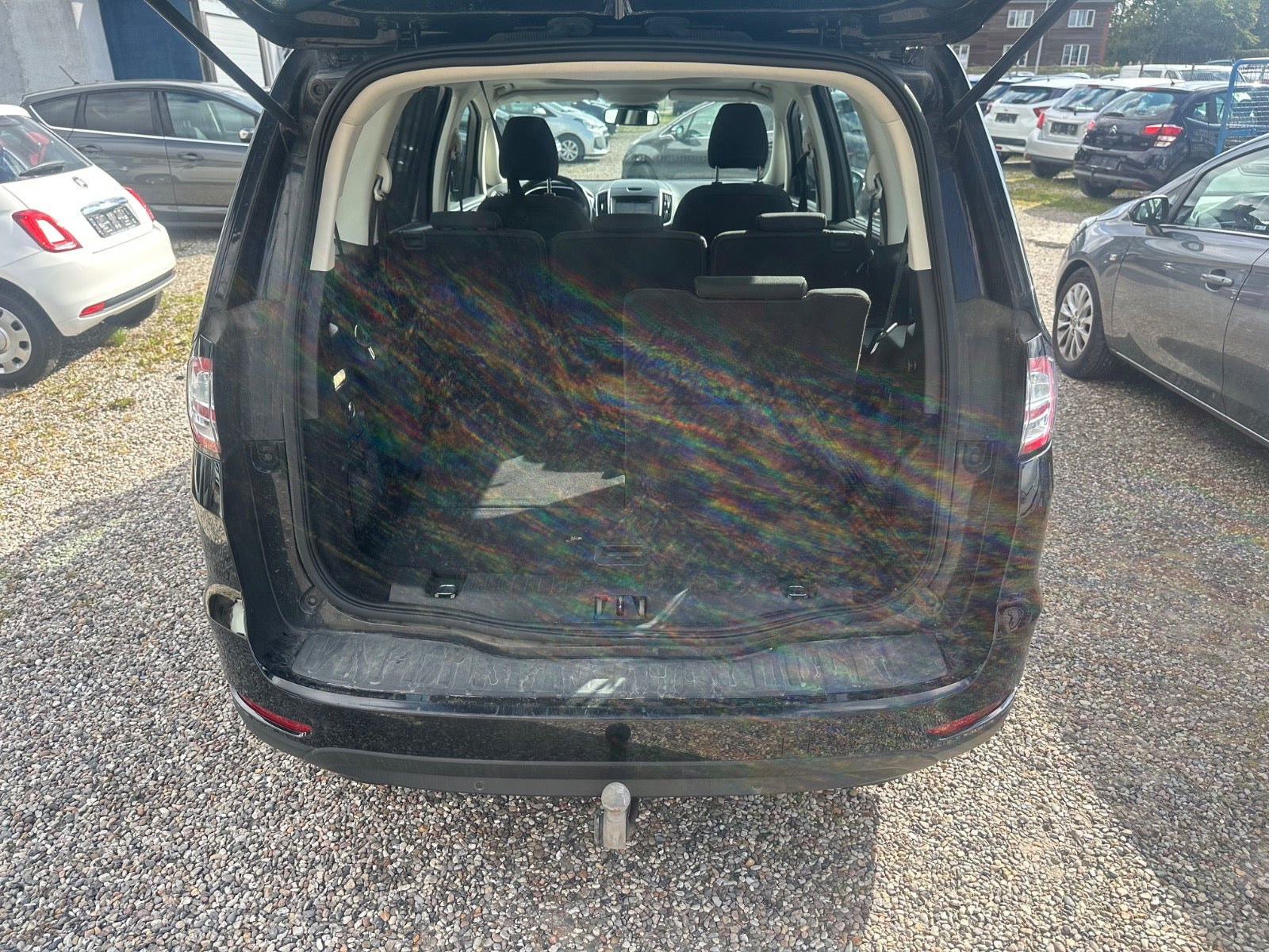 Sort Ford Galaxy fra 2018