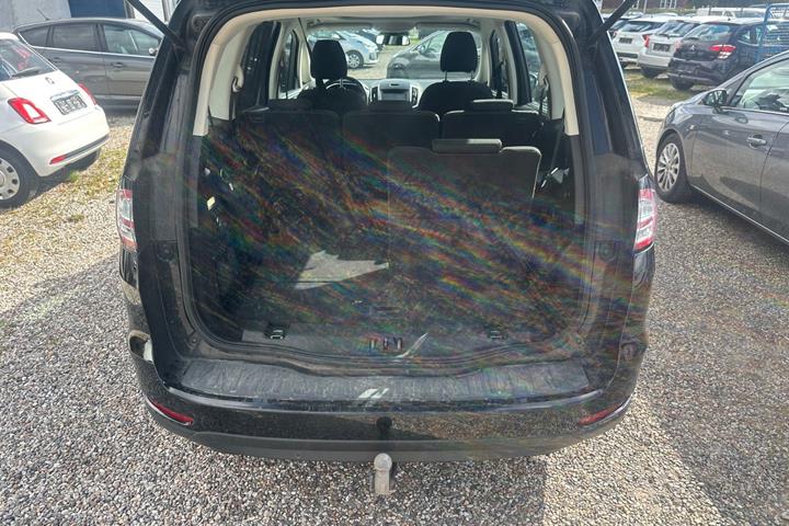 Sort Ford Galaxy fra 2018