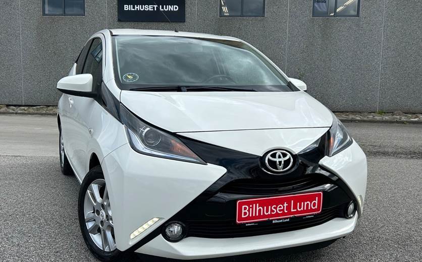 Toyota Aygo 1,0 VVT-i x-clusiv