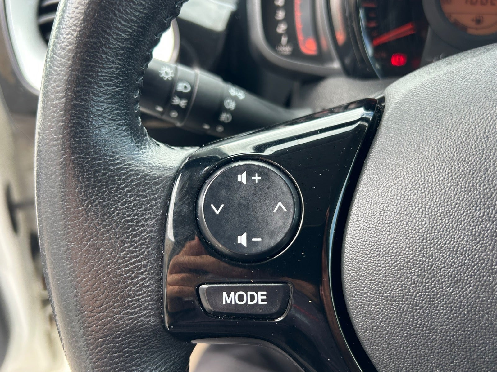 Hvid Toyota Aygo fra 2018
