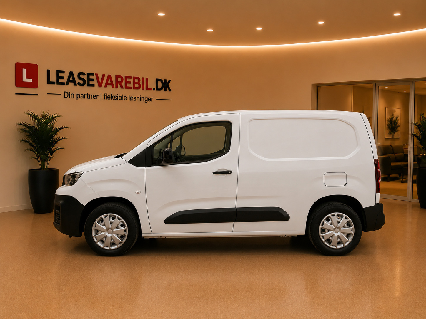 Hvid Peugeot Partner fra 2023