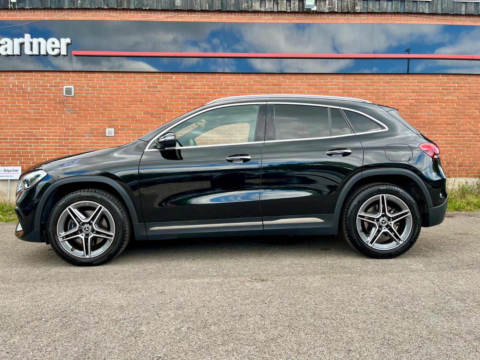 undefined Mercedes GLA250 e fra 2021