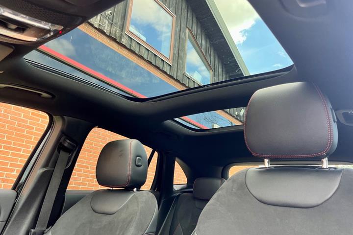 undefined Mercedes GLA250 e fra 2021