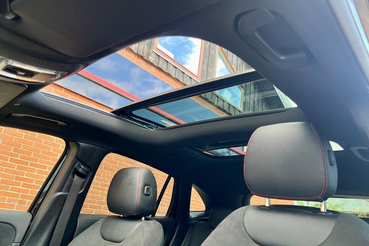 undefined Mercedes GLA250 e fra 2021